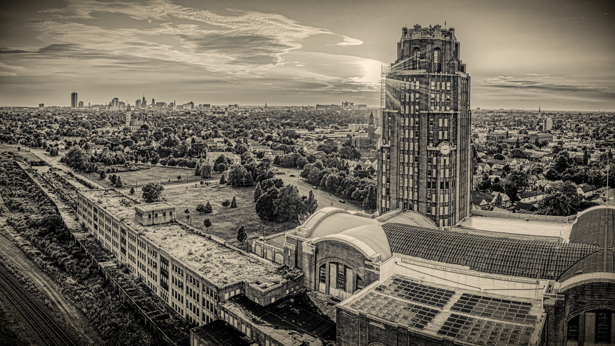 Central Sunset B&W
