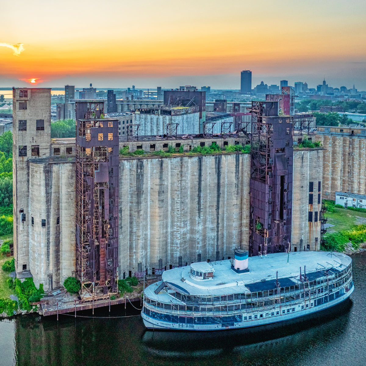 SS Columbia City Sunset