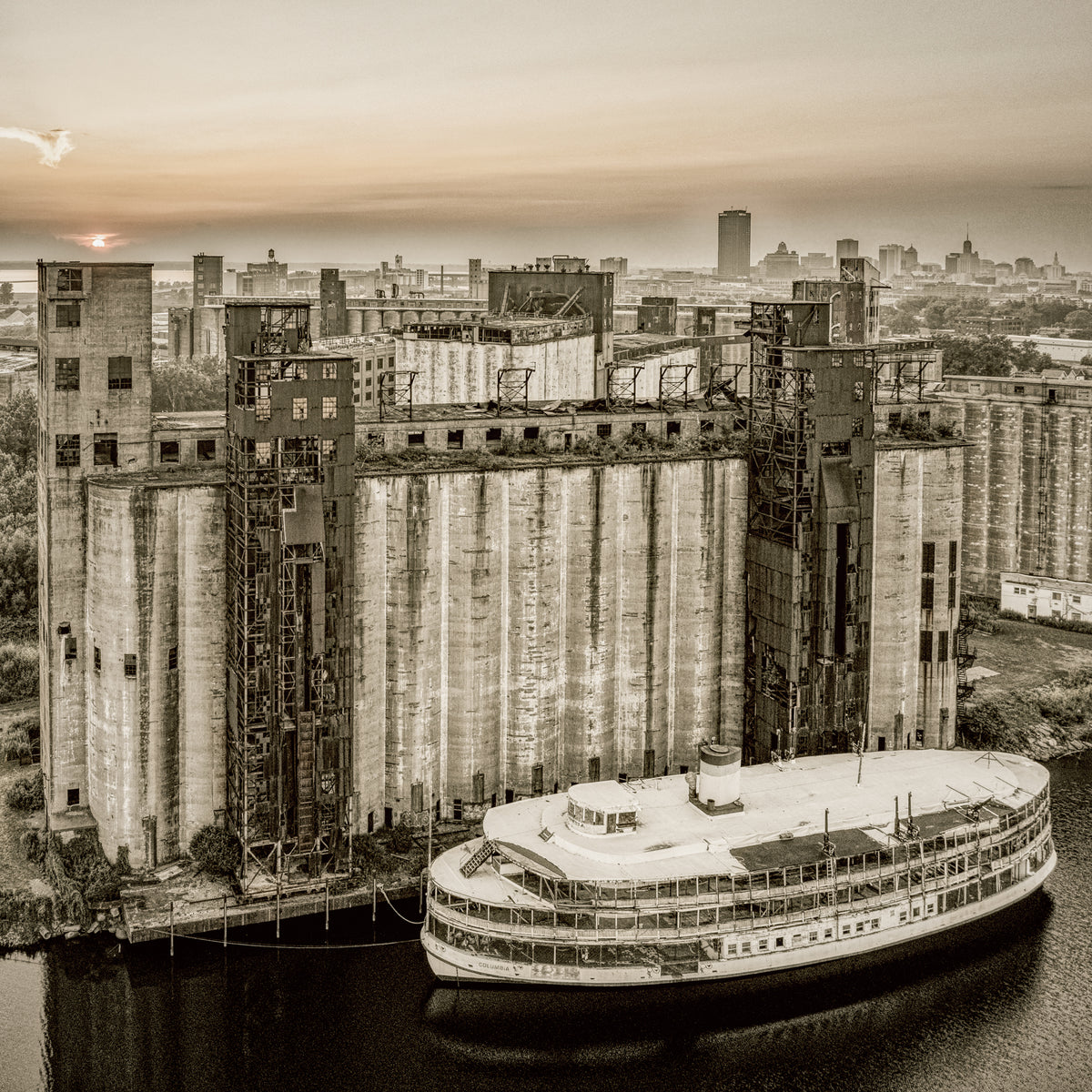 SS Columbia City Sunset B&W